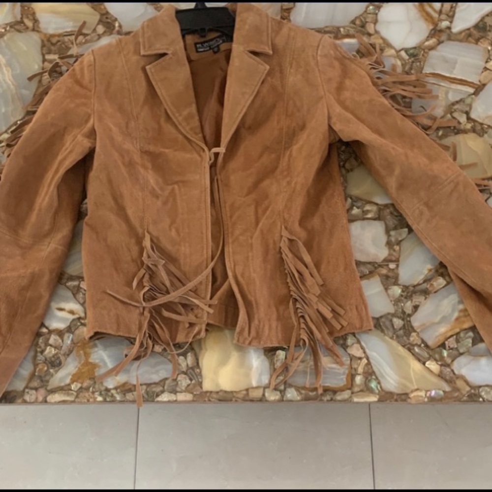 R wear genuine leather jacket